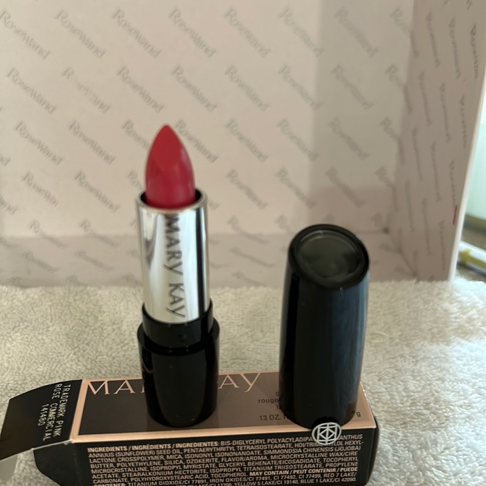 Mary Kay Gel Semi-Matte Lipstick